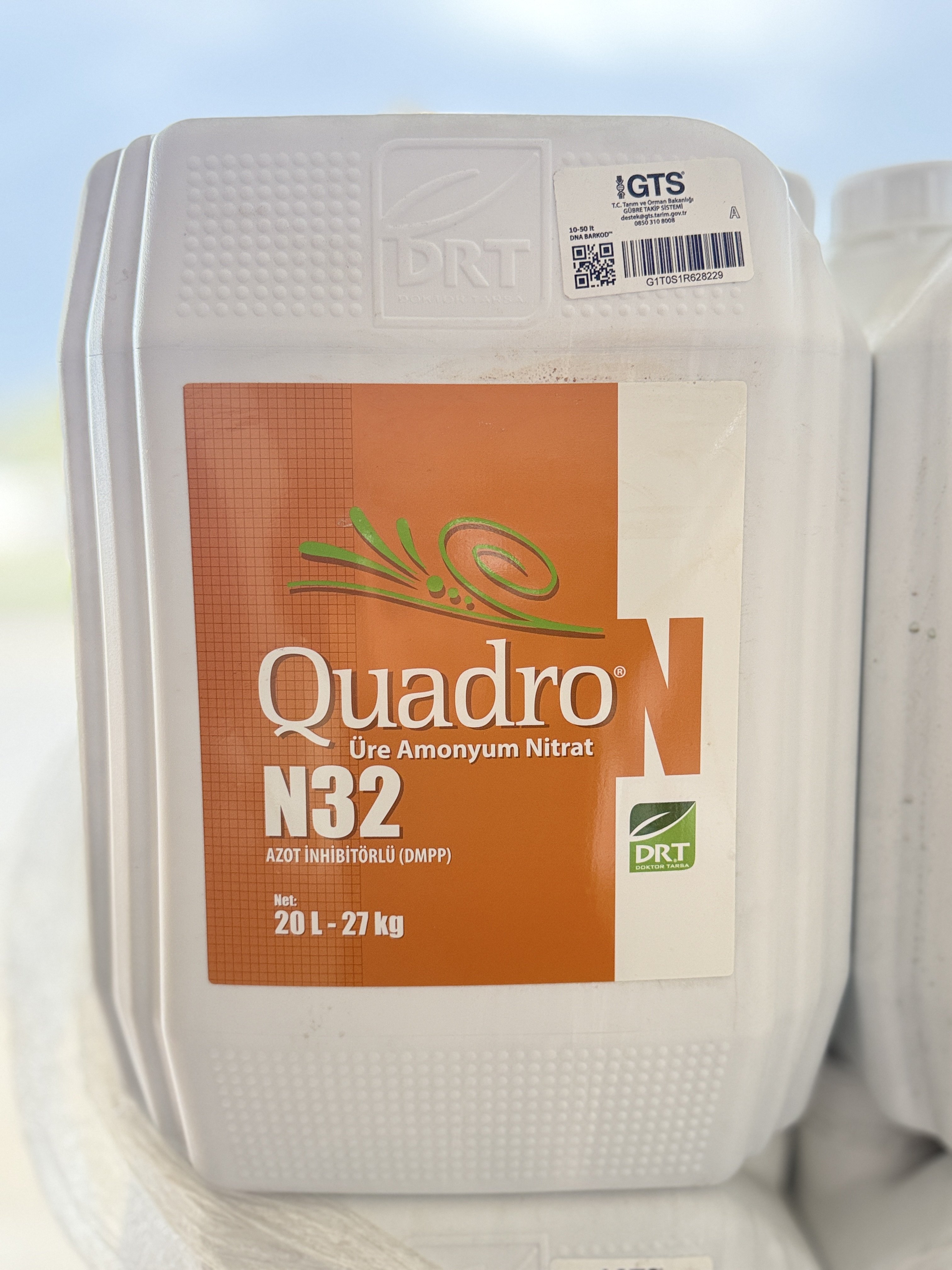 Doktor Tarsa Quadro N32 Üre Amonyum Nitrat (UAN32) Sıvı Gübre 20 Litre-27 KG