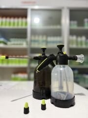 2 Litre UV Katkılı Basınçlı İlaçlama ve Köpük Pompası – Bahçe, Oto Yıkama ve Dezenfektan Siyah 2 Litre