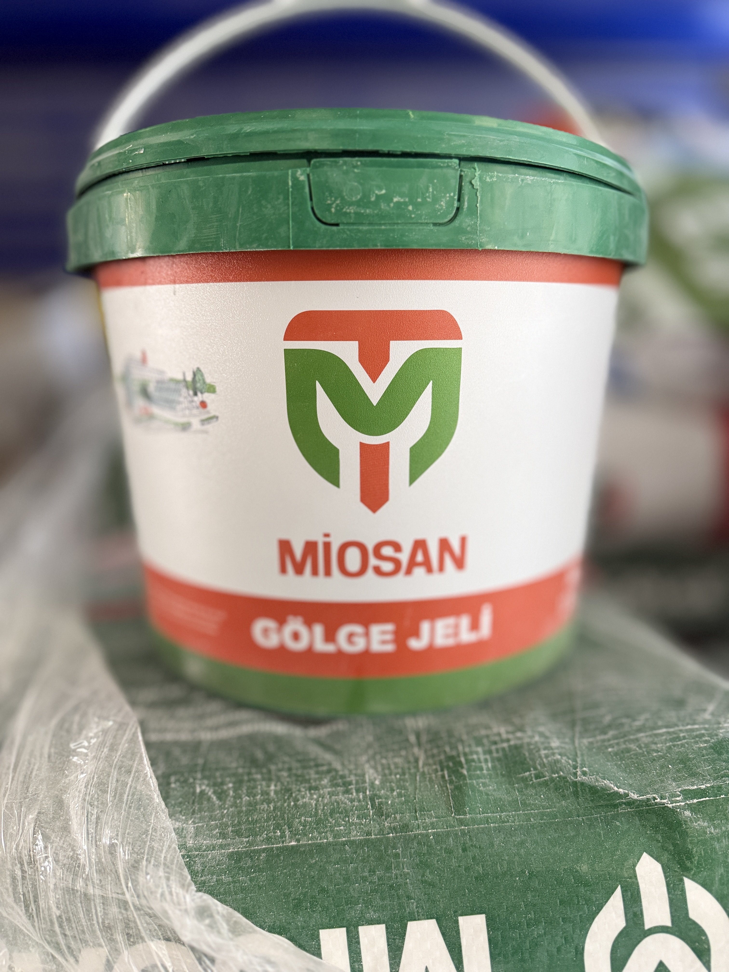 Miosan Geçmeyen Sera Gölgeleme Jeli – Sera Sıcaklık Kontrolü ve Gölgeleme | 13 KG